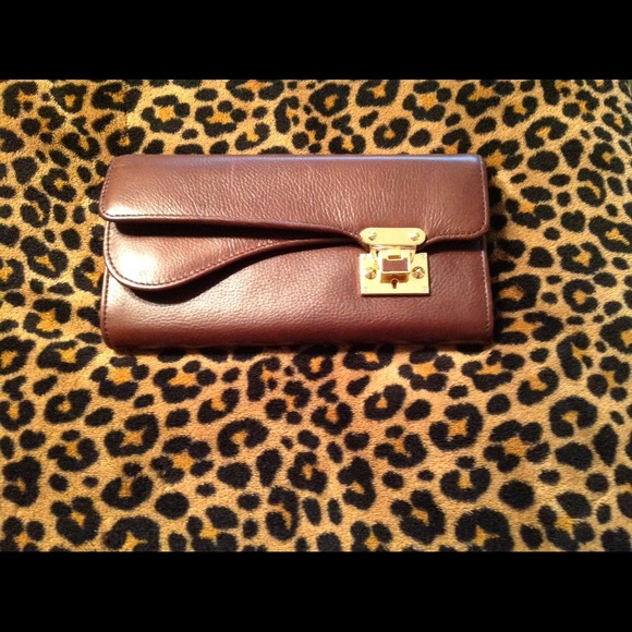 HOST PICK - New Kate Landry Brown Leather Wallet