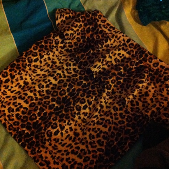 Forever 21 peplum skirt