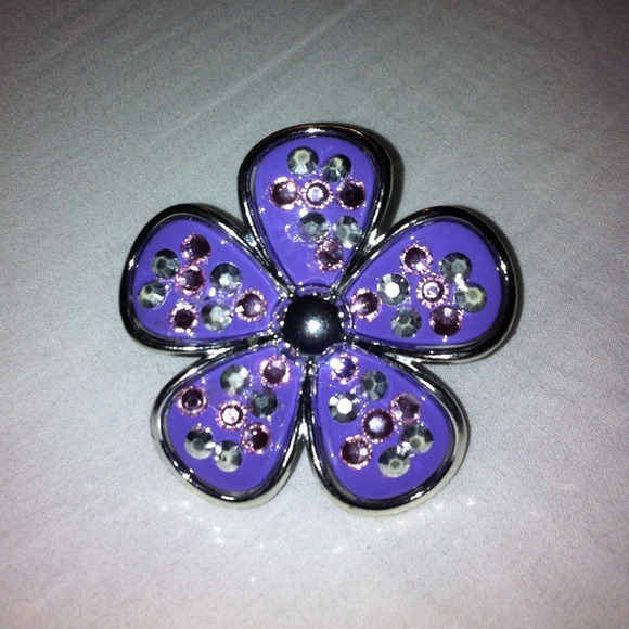 Purple Oversized Flower Ring - Picture 1 of 3