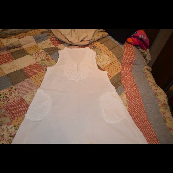 White beach dress