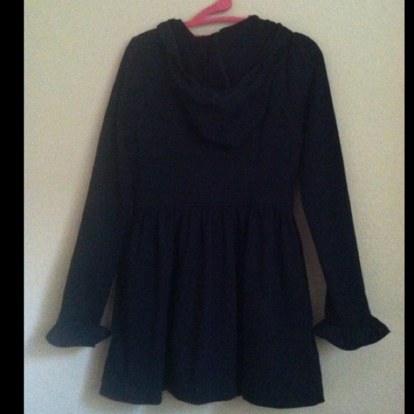 Black Jacket with Ruffle Detail - Picture 3 of 4