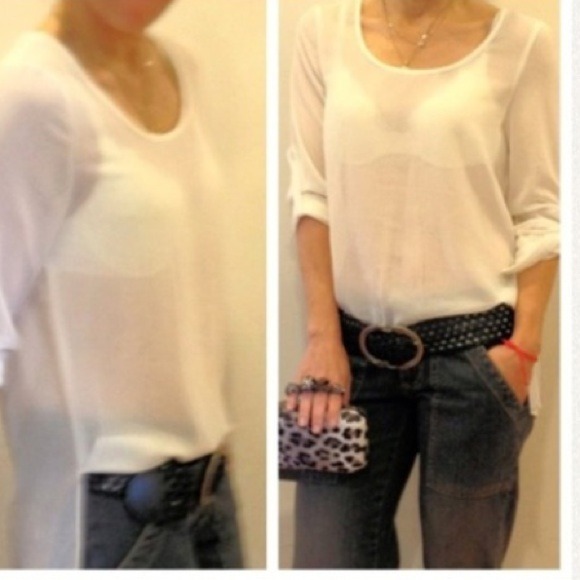 White chiffon style split back top SOLD - Picture 2 of 3