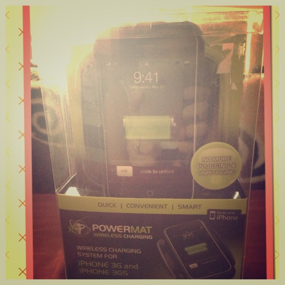 Powermat Wireless Charging! - Picture 1 of 2