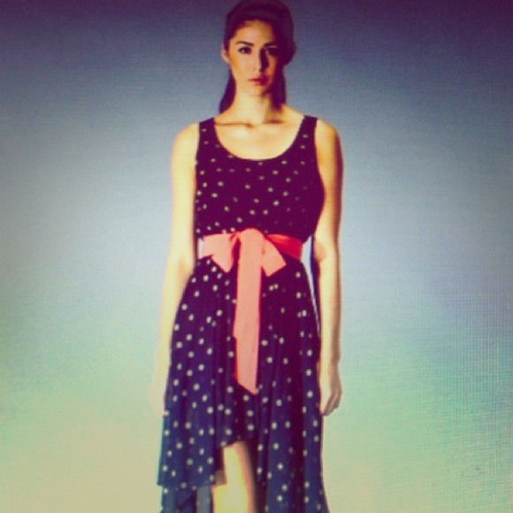 Medium navy dress