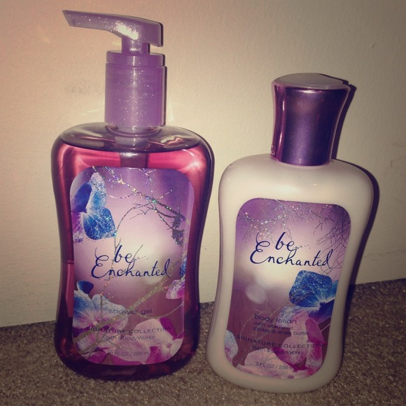 Bath & Body Works - Be Enchanted