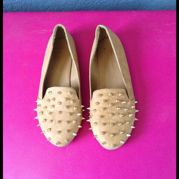 Loafers with spikes used only couple of time - Picture 1 of 1