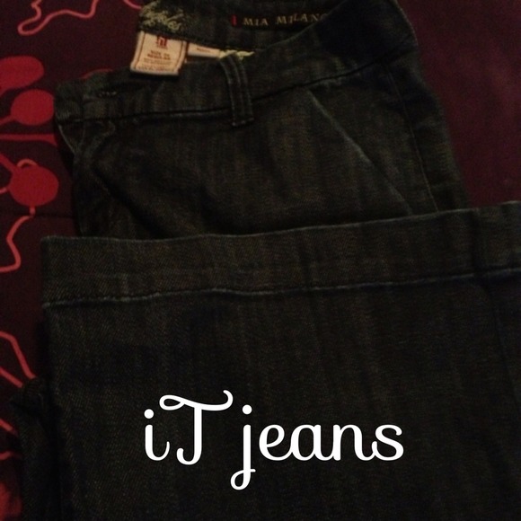 iT trousers