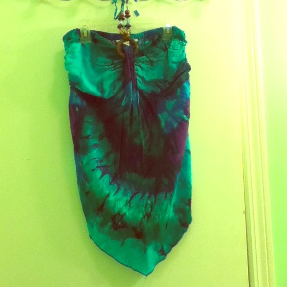 Gorgeous Strapless Top