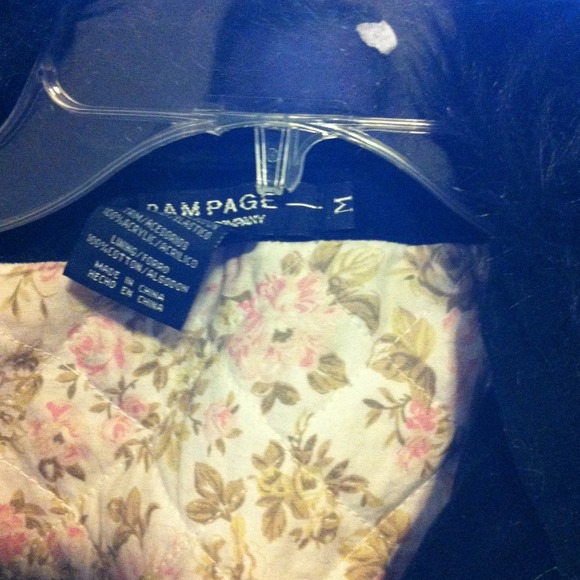 Black jacket with faux fur lining - Picture 2 of 3