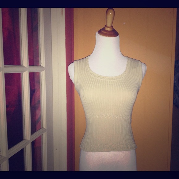 Beige sleeveless sweater top