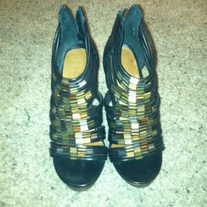 Size 8 Aldo Wedges.