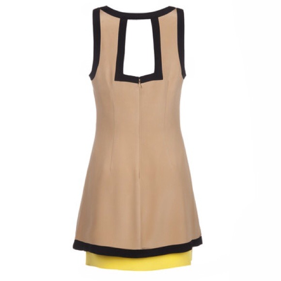 Stunning 100% silk designer dress - Picture 2 of 4