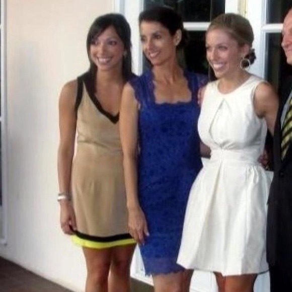 Stunning 100% silk designer dress - Picture 3 of 4