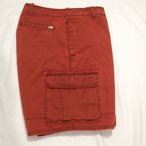 Mint Tommy Bahama men cargo shorts for men size 35
