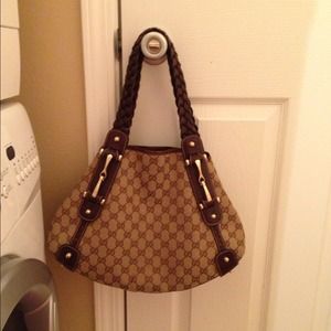 Gucci handbag