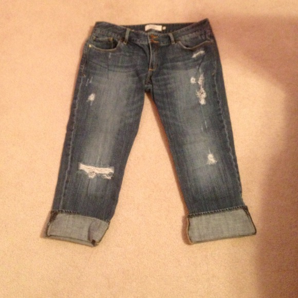 Abercrombie and Fitch Capri!!