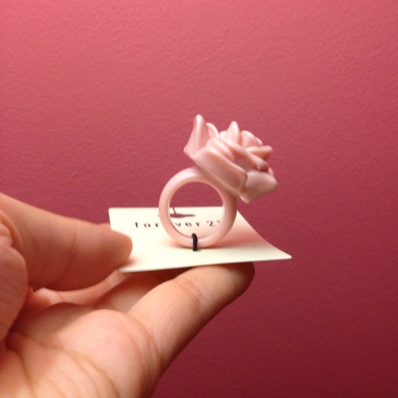 Pink lower ring. - Picture 2 of 3