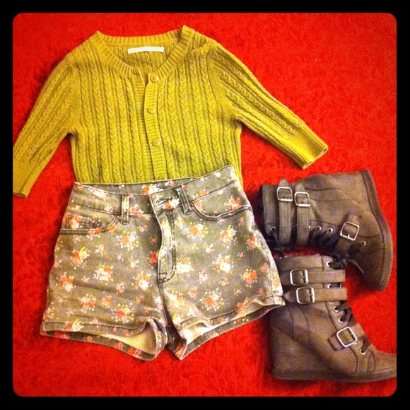 Green fitted button-up sweater