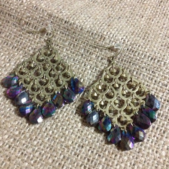 Beautiful Chandelier Earrings - Picture 1 of 2