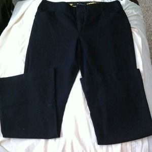 Black dress pants. Excellent condition.