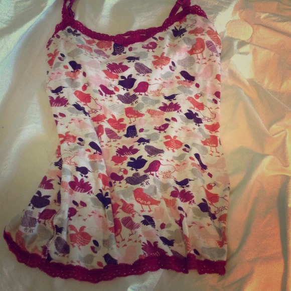 •Reduced• Aeropostale Bird Tank