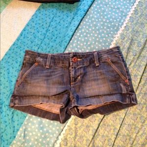 Bundle for "mthomb". Hold until Monday.