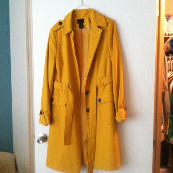 **HOLD**Victoria's Secret trench coat
