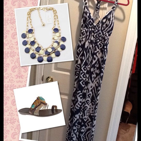 💃Reserved for tarap21💃Halter Maxi Dress 💃💃