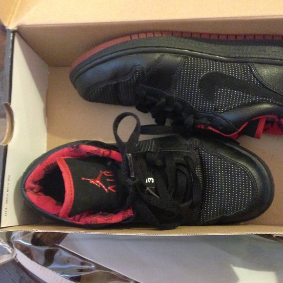 Jordan 1s - Picture 2 of 2