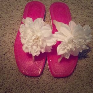Kate Spade rubber flip flop with flower