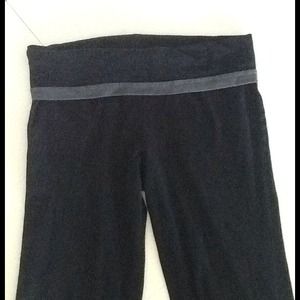 SolD in bundle Gap body fit yoga pants
