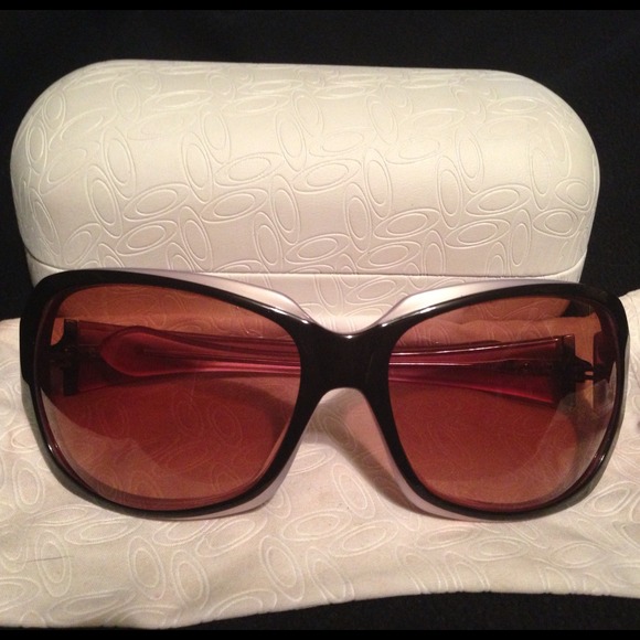 Oakley "Script" black and powder pink sunglasses!