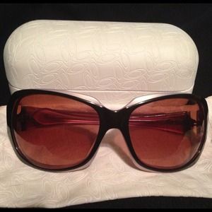 Oakley "Script" black and powder pink sunglasses!