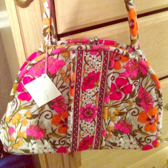 ❤RESERVED❤NWT Vera Bradley Eloise Tea Garden Purse