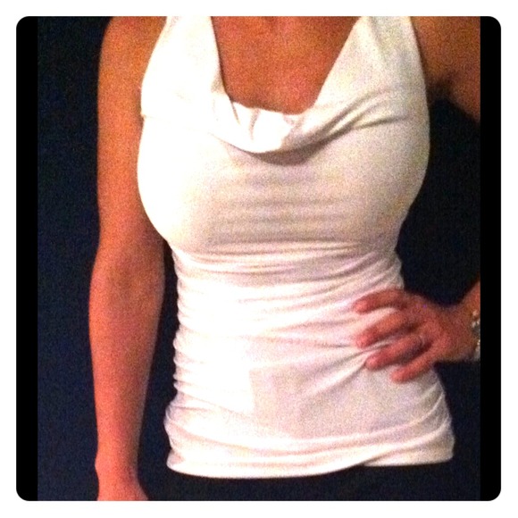 NWT Stunning White Top