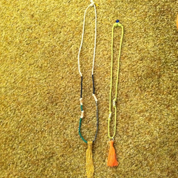 Two necklaces - Picture 3 of 3