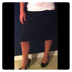 The Limited Size 2 Career Black Skirt