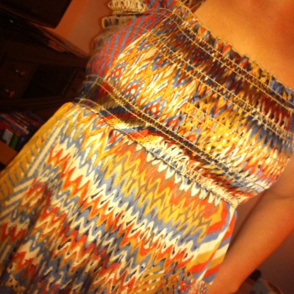 New maxi dress - Picture 1 of 4