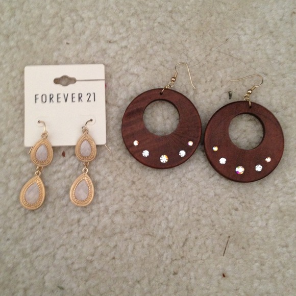 Fashion earrings
