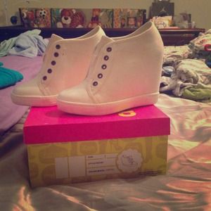 Charlotte Russe Canvas shoes