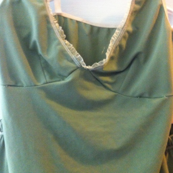 Honeydew green and cream jams - Picture 2 of 2