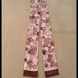 Authentic Louis Vuitton Bandeau