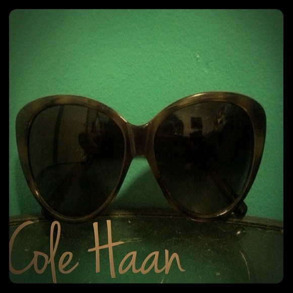 Cole Haan sun glasses 😎