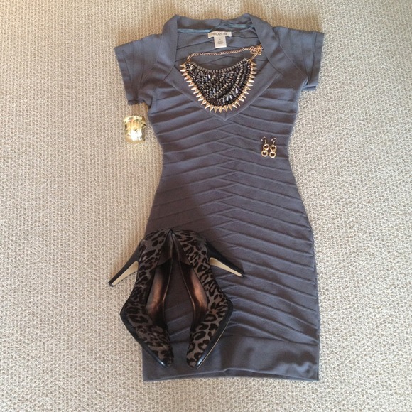 Arden B Dresses & Skirts - Grey Spandex Party Dress