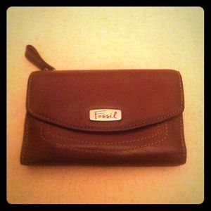 🌟Reduced!🌟 Brown Leather Fossil Wallet