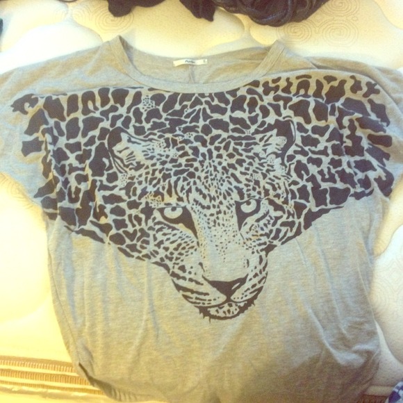 🚫🚫🚫S O L D ! ! 🚫🚫🚫 Comfortable leopard shirt