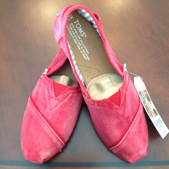 TOMS