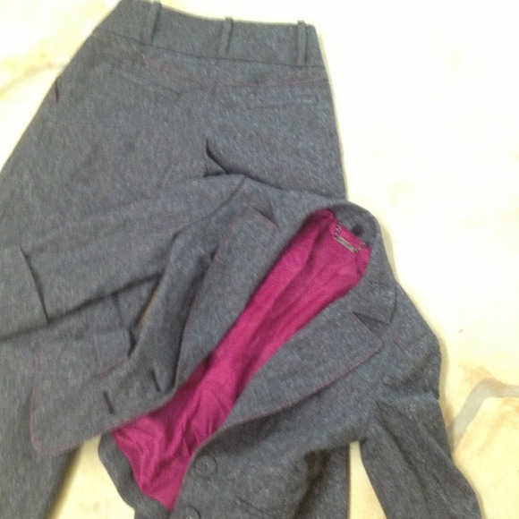 Bebe Suit - Picture 2 of 2