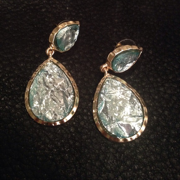 Amrita Singh Sag Harbor Earrings in Aqua. New!