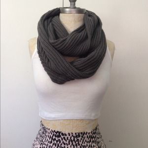 Bundled for jenyuppy- Scarf and Camera